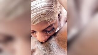 Ebony eating darkmotherkalii pussy on a balcony !