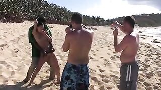 Nude Beach - Fisting Friends