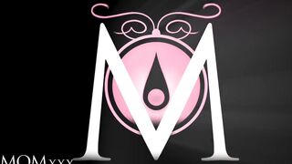 MOM.XXX Lesbian MILF and Teen Alyssa Reece and Lady Bug Facesitting Orgasm