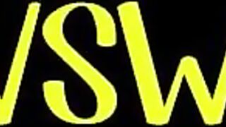 Wow girls eating vaginas each other