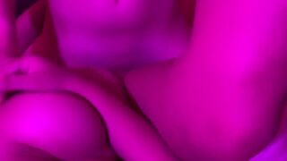 Cum in Minutes to Lesbians Tribbing & Scissoring