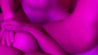 Cum in Minutes to Lesbians Tribbing & Scissoring
