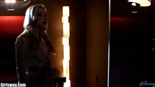 Naive Call Girl is seduced by Lesbian Executive: Girlsway