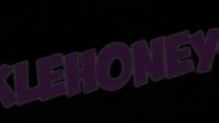 Tickling my Girlfriend to Show who the Boss Is..