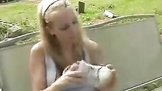 girl sniff her own feet..