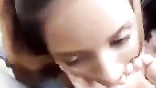 Service of worship foot in the car.