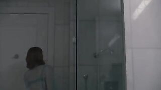 Louisa Krause, Anna Friel - 'TGE' S02E09
