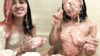 Daphne dare and Alaska Zade Play with Frosting