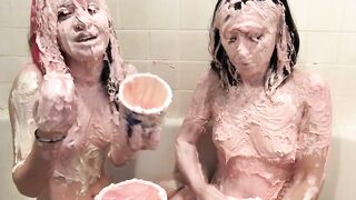 Daphne dare and Alaska Zade Play with Frosting