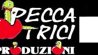 Facciamo le troie al club privee - Francesca Nencetti e Veronica Rossi