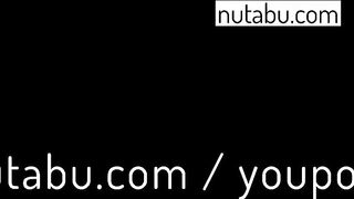 Eating her girlfriends anal creampie