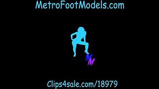 Gemini Lovell's foot worship.mp4