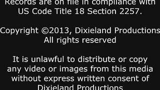 2 Girls Pissing and Smoking