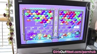 Girls out West - Hairy and Skinny Aussie Lesbian Chicks