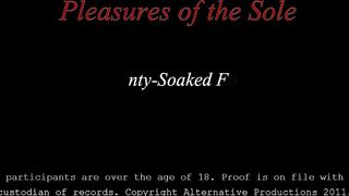 POTS Marissa's Panty-Soaked Foot Worship!