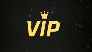 Girlfriends pamper their feet with hot piss