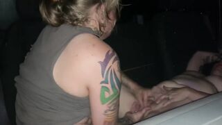 Pinky&Angel- Amateur Car Sex Licking Fingering Fucking!