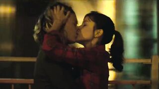 Audrey Tautou has sex with both a man and a woman