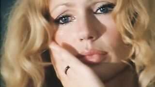 Marina Lotar Antonella Antinori - Con la zia non è peccato