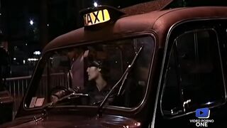 Lilith, Katsuni et un gode ceinture le début d'une baise sensuelle