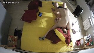 Adult Amateur Lesbian Couple Kissing & Pussy Eating Play
