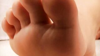 Katelyn Brooks giantess