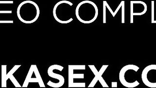 Hermosas modelos venezolanas son engañadas para sesión fotográfica