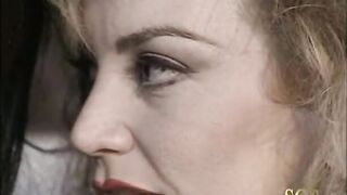 lesbienne persia chessie moore