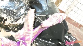 Lesbian Food Fetish Play With Sensual Jane & Lou Lou