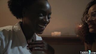 Lesbian black panthers Ana Foxxx and Scarlit Scandal eating pussies