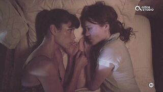 Jessica Biel Kiss girl in a series  ( The Sinner)