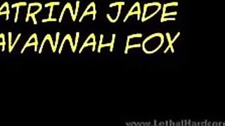 Savannah Fox Und Katrina Jade Sind In Einer POV