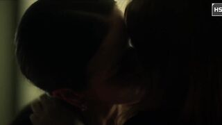 Catherine Zeta-Jones and Rooney Mara – Hot Lesbian Kiss 4K