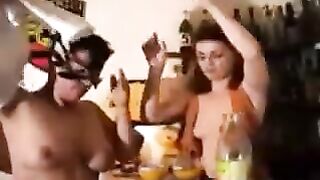 French lesbian - Virginie - Sexhotel