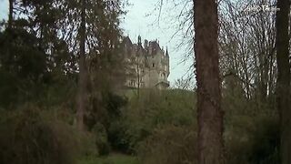 Jacqueline Laurent and Pamela Stanford in Nathalie Escape from Hell