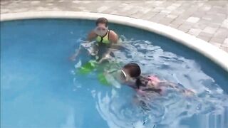 Scuba Lesbian Sex
