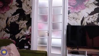 Girls seduces grannies