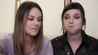 2 girls showing their oral and swallowing skills – mega hot