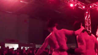 Vittoria Risi and Amandha Fox Fucked Hard on Live Hard Show
