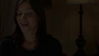 ADDICTED TO GIRLS - Lesbian babes tribbing and grinding before rubbing pussy