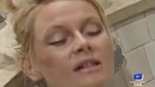 Hélène Shirley naughty with Claire Forestier before a good cock