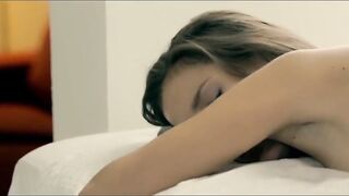 Candice Luca & Silvie Luca - Lesbian Sex