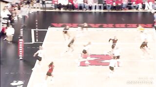 College volleyball (Voleibol universitarias)