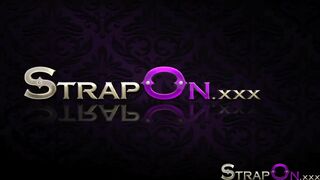 Strapon Passionate and romantic lesbian strapon penetration 