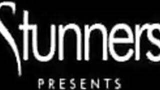 Hot Lesbians Sammie Rhodes & Jessica Lynn