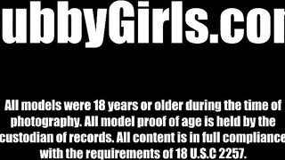 Focus On My Toes - Lesbian feet worship