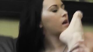 sara liz feet worship