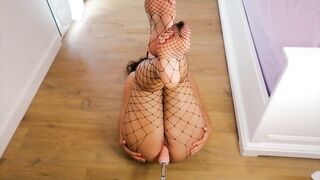 OMG I Cant Stop Squirting!!