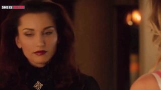 Aqueela Zoll Lesbian Sex and Romantic Night Surprise Sex