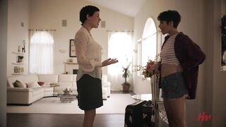 AllHerLuv - First Day of College Ep. 1 - Brooklyn Gray Olive Glass